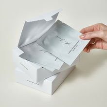 画像をギャラリービューアに読み込む, 【国内発送】the lomb Waterfull Whitening Peeling Pad 15枚入り ロンブ 韓国コスメ 韓国スキンケア 韓国美容 保湿 鎮静 光彩 うるおい ツヤ 水分 低刺激 しっとり 化粧水 基礎化粧 乾燥肌 正規輸入